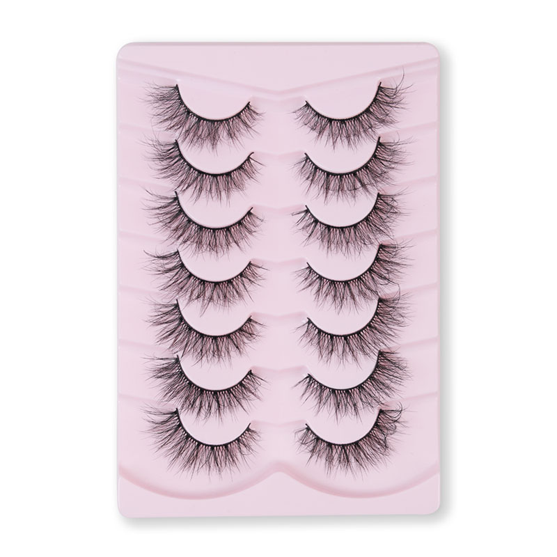 Накладные ресницы 3D Wispy Strip Lashes